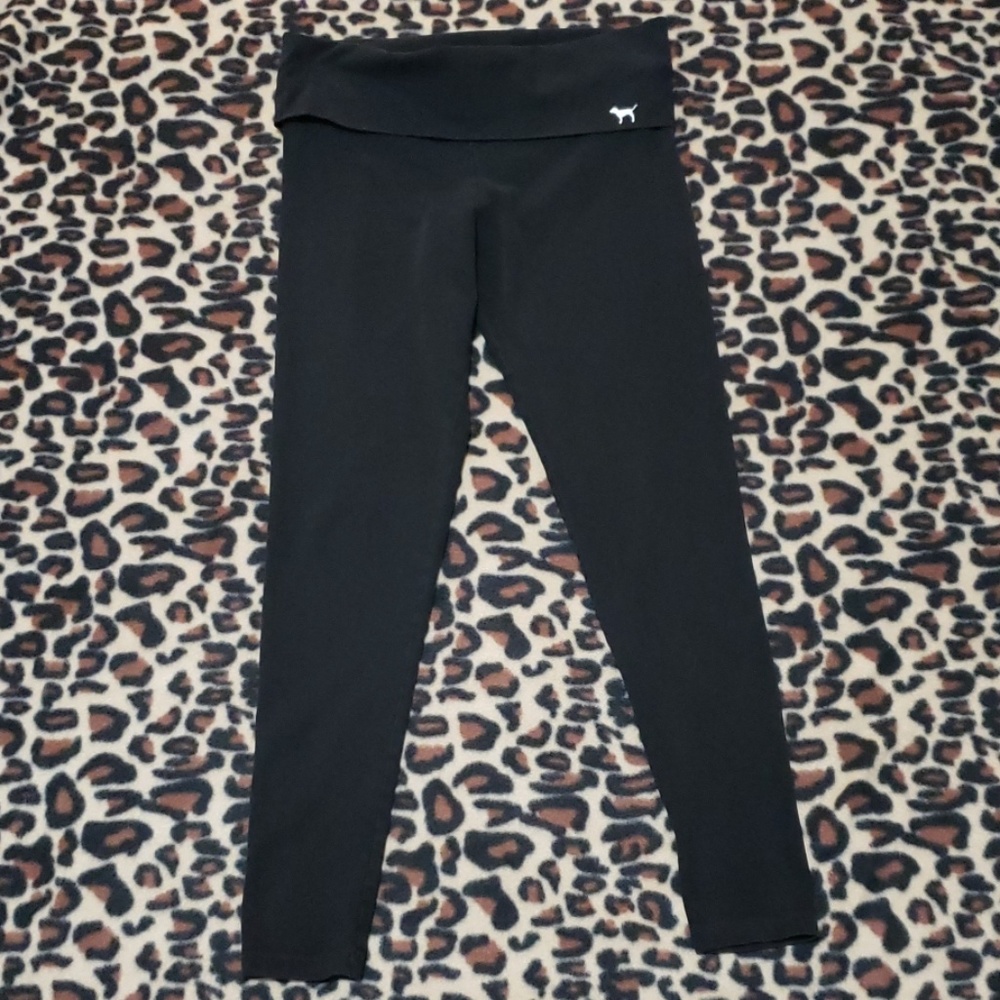 VS Pink YOGA